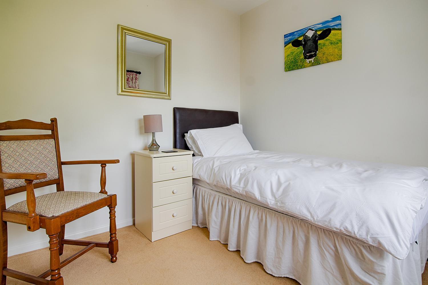 Leworthy Farmhouse Bed And Breakfast Holsworthy Room photo